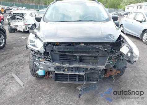 2017 Ford Escape Se from USA, damaged, VIN 1FMCU9GD9HUB22533